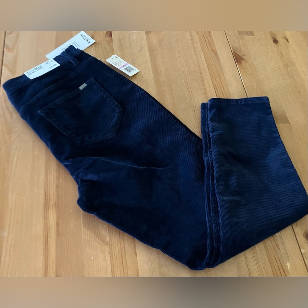 NWT Kensie High Rise Skinny Corduroy Pants Dark Blue Corduroy Size 14/32 Vintage
